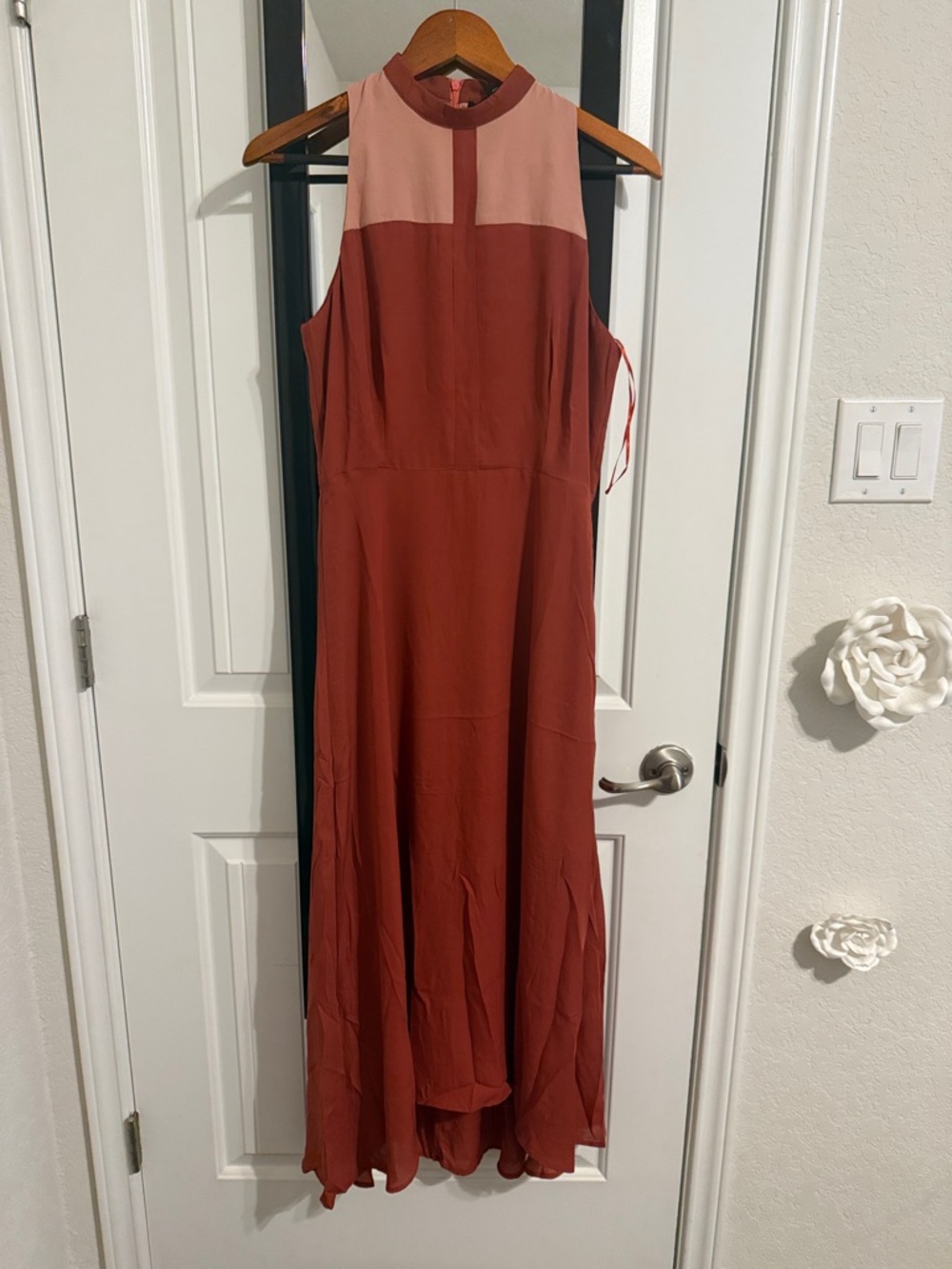NWT Akaiiv Rust Midi Dress | High Neck Flowy Elegant Size M